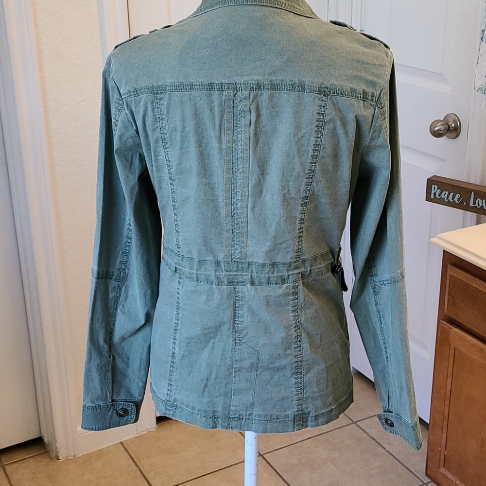 Daytrip Jacket "M"😍 - Picture 9 of 14